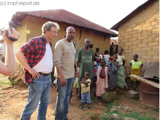 Hans Tolzin in West-Afrika. Foto: impfreport.de. Mit freundlicher Genehmigung.
